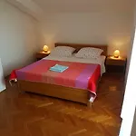 Zova