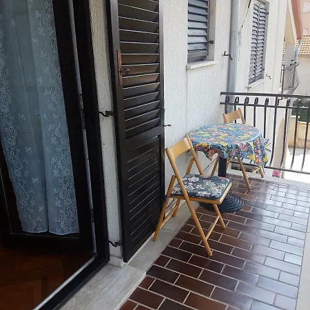 Zova Guest house 3*