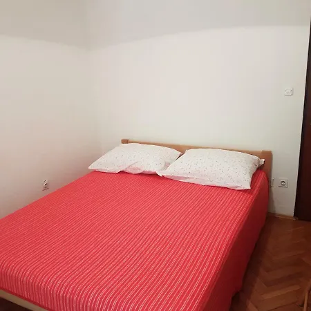 Zova Guest house