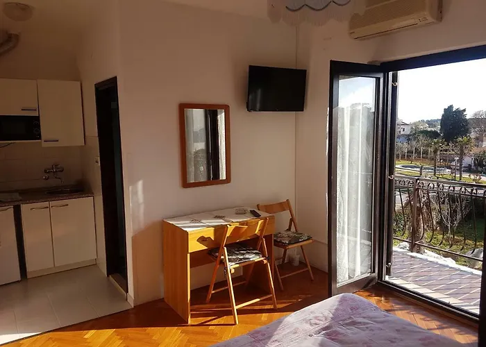 Zova Гостевой дом 3*
