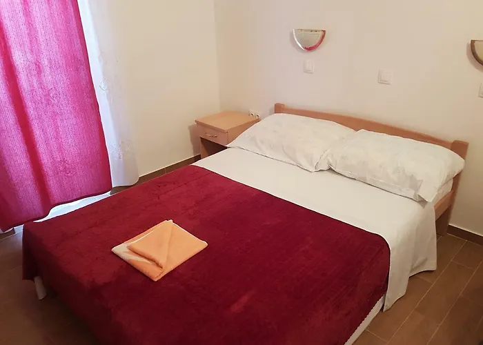 Zova 3*