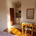 Zova Μεντουλίν