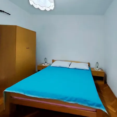 Zova 3*