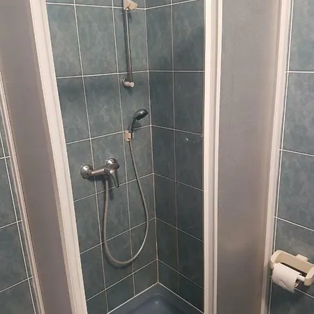Zova 3*