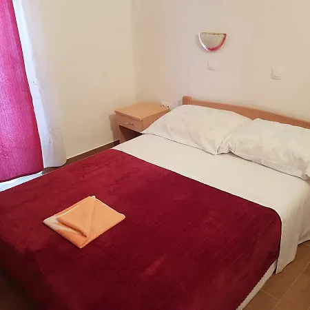 Zova 3*